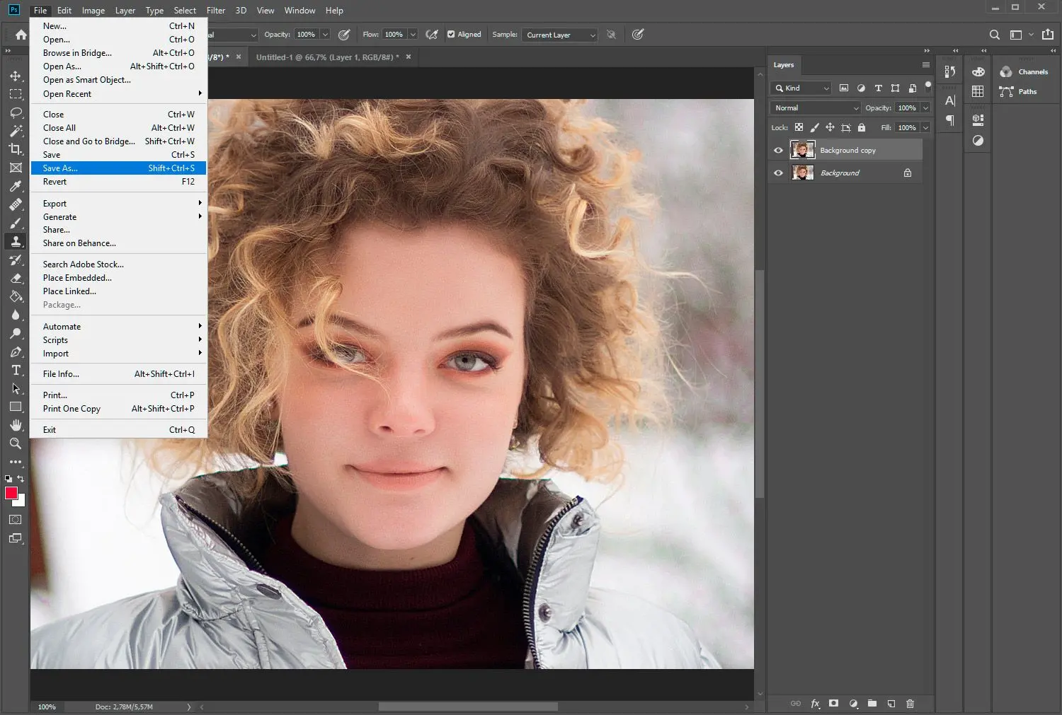 Adobe Photoshop。另存為..